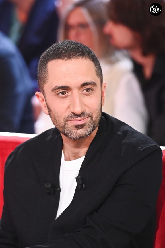 Exclusif - Jimmy Mohamed - Enregistrement de l'émission Vivement dimanche au studio Rive Gauche, présentée par M.Drucker, diffusée le 07 septembre 2025 sur France 3.  © Guillaume Gaffiot / Bestimage