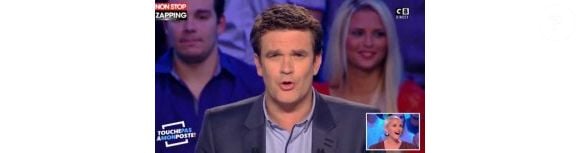 C'est sur le plateau du Canal Football Club de Canal +, en 2014, que la jeune femme éclipsera Hervé Mathoux. Gros buzz sur les réseaux !

Herve Mathoux © Capture écran C8