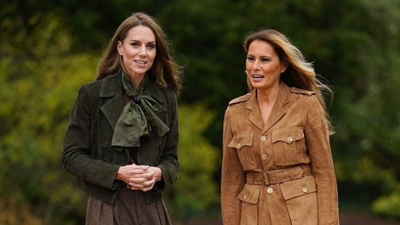Pour sa sortie officielle avec la première dame américaine, Kate Middleton choisit une tenue confortable et élégante