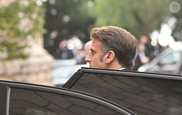 Le président Emmanuel Macron - Obsèques de Didier Guillaume (ancien ministre de l'Agriculture entre 2018 et 2020 et ancien Ministre d'Etat de Monaco 2024–2025) en la cathédrale Notre-Dame-Immaculée de Monaco le 23 janvier 2025. © Bruno Bebert/Bestimage