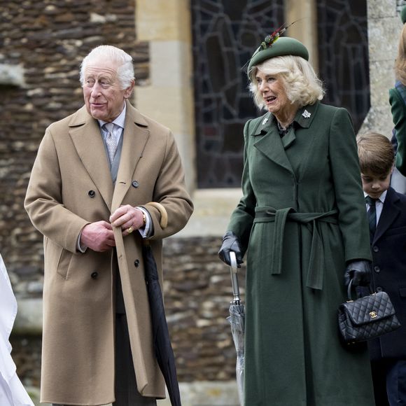 Le centre de soins a fermé en 2005 puis a été démoli, mais "le roi voulait un endroit en lien avec les soins de santé".

Le roi Charles III et Camilla, reine consort - La famille royale britannique se rend à la messe de Noël à Sandringham le 25 décembre 2024