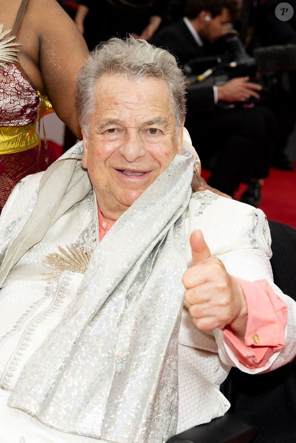 L'écrivain est décédé à l'âge de 78 ans le jeudi 6 février 2025

Paul-Loup Sulitzer - Montée des marches du film « The Apprentice » lors du 77ème Festival International du Film de Cannes, au Palais des Festivals à Cannes. Le 20 mai 2024
© Jacovides-Moreau / Bestimage