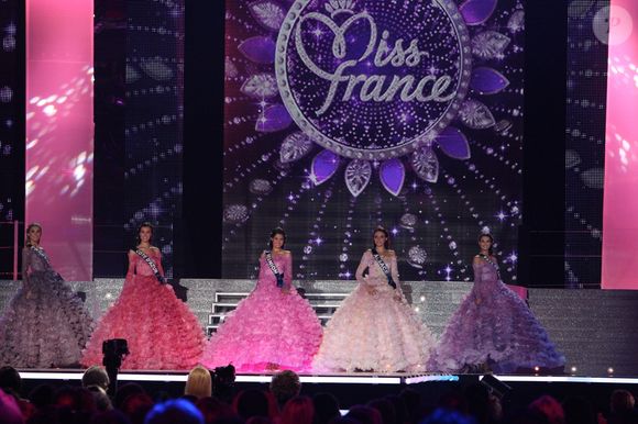 Cérémonie de Miss France 2012.
Crédit : AGENCE / BESTIMAGE