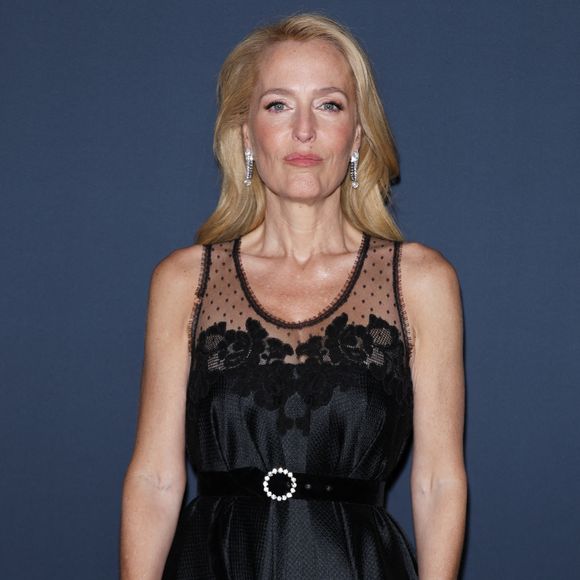 Gillian Anderson - Photocall de la soirée "LOreal Lights on women's worth" lors du 79ème Festival international du Film de Cannes le 22 mai 2026.
© Denis Guignebourg / Bestimage