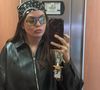 Pour ce look, elle a misé sur une silhouette simple mais ultra efficace : une veste en cuir noir oversize Miu Miu (au prix de 4550 euros sur le site), pièce forte qui donne immédiatement le ton

Louane, Story Instagram 12 avril 2026