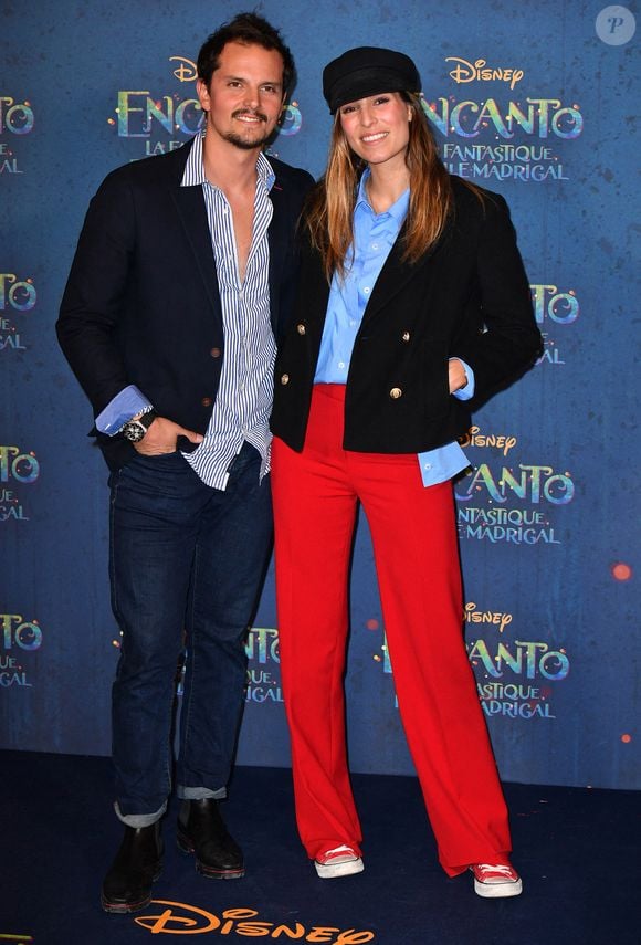 Après sa rupture avec Juan Arbelaez, l’ancienne reine de beauté avait choisi de partir se ressourcer à Bali à travers un road trip.

Juan Arbelaez et sa femme Laury Thilleman (Miss France 2011) - Avant-première du film "Encanto" de Disney au Grand Rex à Paris le 19 novembre 2021. © Veeren/Bestimage