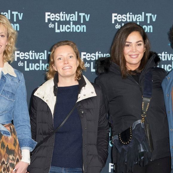 Sara Mortensen, chloé micout réalisatrice, Lola Dewaere, Benoît Michel pour Astrid et Raphaëlle. - Photocall lors de la 24ème édition du festival Tv de Luchon le 11 février 2022.
© Christophe Aubert via Bestimage