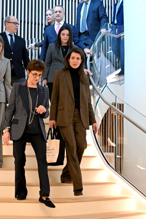 Le prince Albert II de Monaco, la princesse Caroline de Hanovre, Charlotte Casiraghi et Mélanie-Antoinette de Massy inaugurent la médiathèque Caroline à Monaco, le 10 décembre 2025. © Bruno Bebert / Bestimage