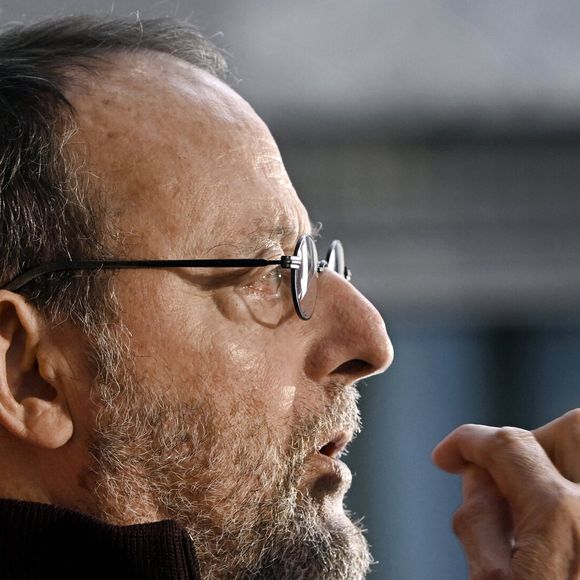 L'acteur de 77 ans vit actuellement à New York...

Jean Reno, invité d'honneur du 10ème Festival international du Film de Comédie de Liège, donne une conférence de presse, le 5 novembre 2025. © Photonews / Bestimage