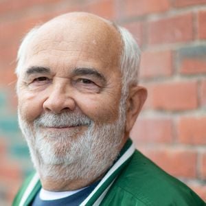 Gérard Jugnot vit le bonheur parfait auprès de sa femme et aucune critique ne viendra ternir son ciel bleu.

Gerard Jugnot au photocall Y'a Pas Photo lors du 4ème Festival de Vierzon Le Festival du Film de Demain à Vierzon, France le 08 juin 2025. Photo by Aurore Marechal/ABACAPRESS.COM