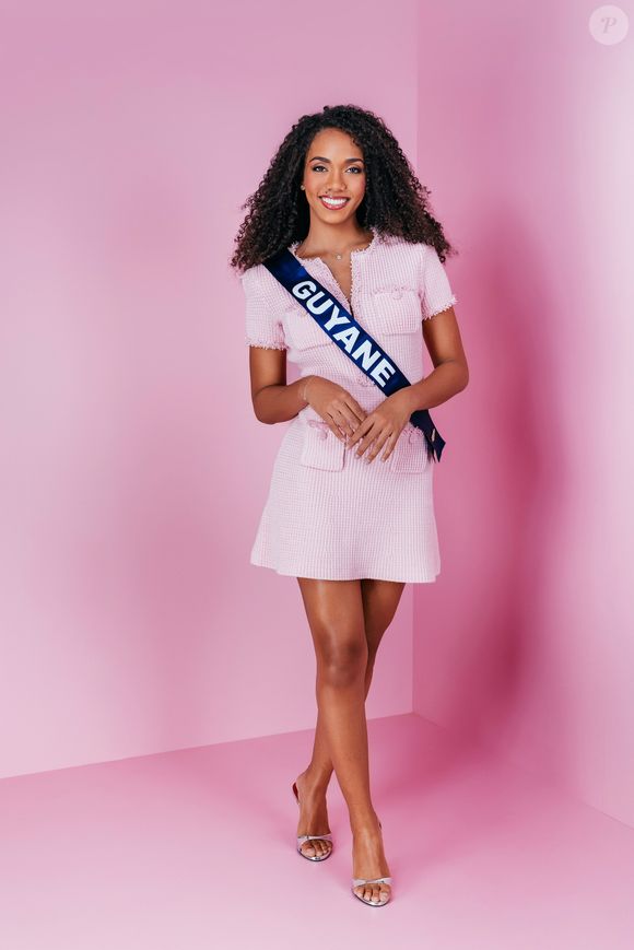 Miss Guyane, Alicia Mertosetiko - Portrait officiel des 30 candidates au concours Miss France 2026. © SIPA / Benjamin Decoin via Bestimage