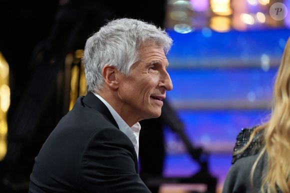 Nagui lors de la deuxième soirée de la 39ème édition du Téléthon sur France 2 aux Studios du Lendit à Saint-Denis, France, le 6 décembre 2025. Les trente heures du Téléthon 2025 s'achèvent sur un compteur de 83,5 millions d'euros. © Anne-Sophie Guebey/Bestimage
