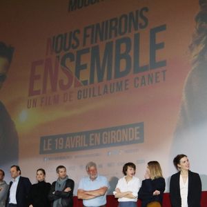 Exclusif - Benoit Magimel, Gilles Lellouche, José Garcia, Marion Cotillard, Guillaume Canet, Joël Dupuch, Valérie Bonneton, Pascale Arbillot, Clémentine Baert, Guest, François Cluzet - Avant-première du film "Nous finirons ensemble" au cinéma CGR Bordeaux Le Français avec l'équipe du film à Bordeaux le 18 avril 2019. La suite du film "Les petits mouchoirs" est sortie en avant-première dans la région avant la sortie nationale.

© Patrick Bernard / Jean-Marc Lhomer / Bestimage