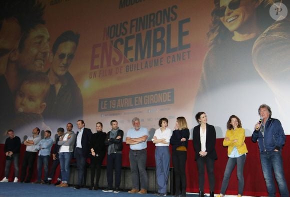 Exclusif - Benoit Magimel, Gilles Lellouche, José Garcia, Marion Cotillard, Guillaume Canet, Joël Dupuch, Valérie Bonneton, Pascale Arbillot, Clémentine Baert, Guest, François Cluzet - Avant-première du film "Nous finirons ensemble" au cinéma CGR Bordeaux Le Français avec l'équipe du film à Bordeaux le 18 avril 2019. La suite du film "Les petits mouchoirs" est sortie en avant-première dans la région avant la sortie nationale.

© Patrick Bernard / Jean-Marc Lhomer / Bestimage