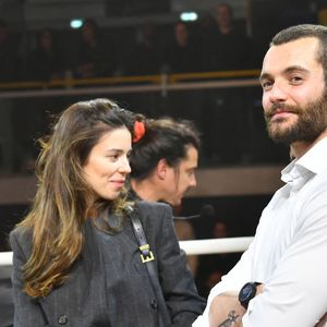 Une sortie inattendue pour ce couple qui attend leur premier enfant.

Exclusif - Louis Sarkozy et sa femme Natali Husic au championnat de kickboxing à Levallois, le 21 mai 2025. 

Photo : Vereen / Bestimage