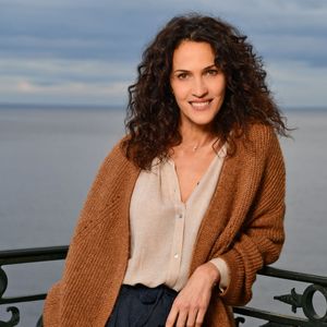 Linda Hardy durant le tournage du double épisode final de "Section de recherches" à Nice, diffusé le 21 avril sur TF1. 
© Bruno Bebert / Bestimage