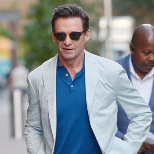Les nutritionnistes rappellent que ce programme est personnalisé et ne convient pas à tout le monde.

9 juin 2026, New York (États-Unis) – Hugh Jackman est aperçu dans les rues de New York. L'acteur australien porte un blazer bleu clair, un polo bleu marine, un pantalon écru et des chaussures en daim.

The ImageDirect / Bestimage