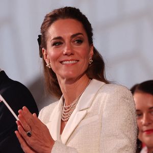 Le roi Charles III, la reine Camilla, le prince William et Kate Middleton lors d'un concert sur la Horse Guards Parade à Londres, pour conclure les commémorations du 80e anniversaire du jour de la Victoire en Europe au Royaume-Uni.  Londres, Royaume-Uni, le 8 mai 2025. Photo by Stephen Lock/I-Images/ABACAPRESS.COM