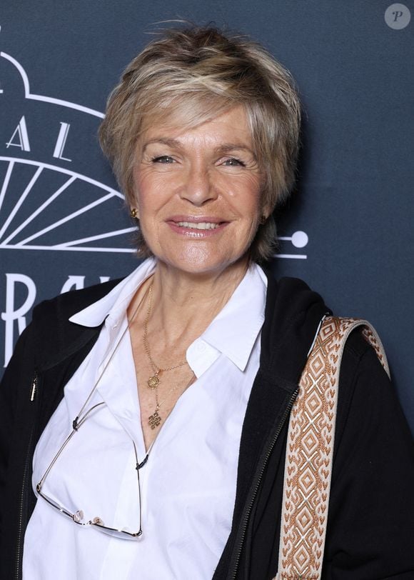 Exclusif - Véronique Jannot au photocall lors du festival du cinéma français & gastronomie à Aix-les-Bains; le 4 juin 2025.

PHoto : Denis Guignebourg / Bestimage