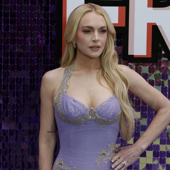 BGUK_3311675 - Londres, ROYAUME-UNI Les stars du film 'Above' ont rejoint les invités célèbres pour une soirée glamour lors de la première à Londres. Le tapis rouge a attiré une foule élégante désireuse de célébrer la sortie du film. Les acteurs ont posé pour les photographes avant de se rendre à l'intérieur pour la projection.



Sur la photo : Lindsay Lohan