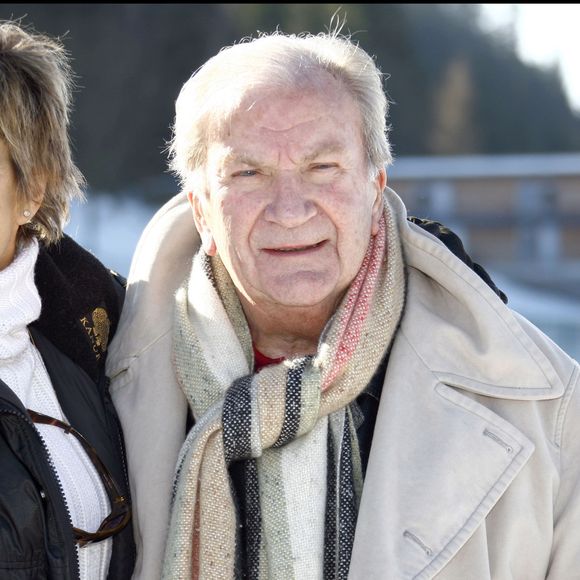 Archives - Véronique Jannot et Pierre Mondy - Festival du cinéma fantastique de Gérardmer @MAQUAIRE / BESTIMAGE
