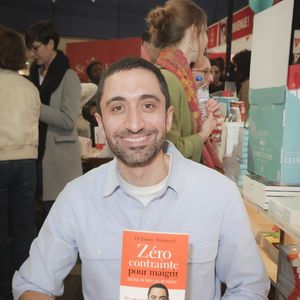Jimmy Mohamed au Festival du Livre de Paris 2023 au Grand Palais Éphémère le 23 avril 2023.

© Jack Tribeca / Bestimage