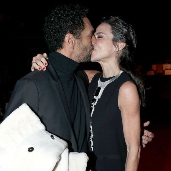 Tomer Sisley et sa femme Sandra Zeitoun au Front Row du défilé de Mode Stephane Rolland - Front Row, Collection Haute Couture Printemps/Été 2026, au Cirque d'Hiver Bouglione dans le cadre de la Fashion Week de Paris, France, le 27 Janvier 2026. Bertrand Rindoff/Bestimage