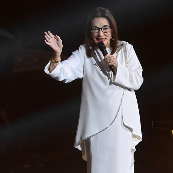 Nana Mouskouri reçoit un prix d'honneur lors de la 41e cérémonie des Victoires de la Musique à La Seine Musicale le 13 février 2026 à Boulogne-Billancourt, France. Photo de Franck Castel /ABACAPRESS.COM