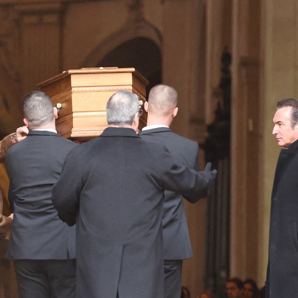 Jean Dujardin - Obsèques du réalisateur Bertrand Blier en l'église Saint-Roch à Paris le 29 janvier 2025. © Dominique Jacovides/Bestimage