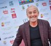 Le comédien joue le rôle de "Monsieur Parizot" dans cette fiction télévisée depuis de nombreuses années

Patrick Paroux - Remise des prix au Festival Les Héros de la Télé à Beausoleil, France, le 8 octobre 2016. © Michael Alesi/Bestimage