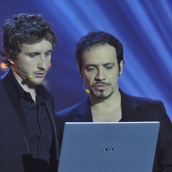 Baptiste Lecaplain, Alexandre Astier. Enregistrement du spectacle « Carte blanche à Baptiste Lecaplain » à la Cigale à Paris le 12 décembre 2012. ©Bestimage