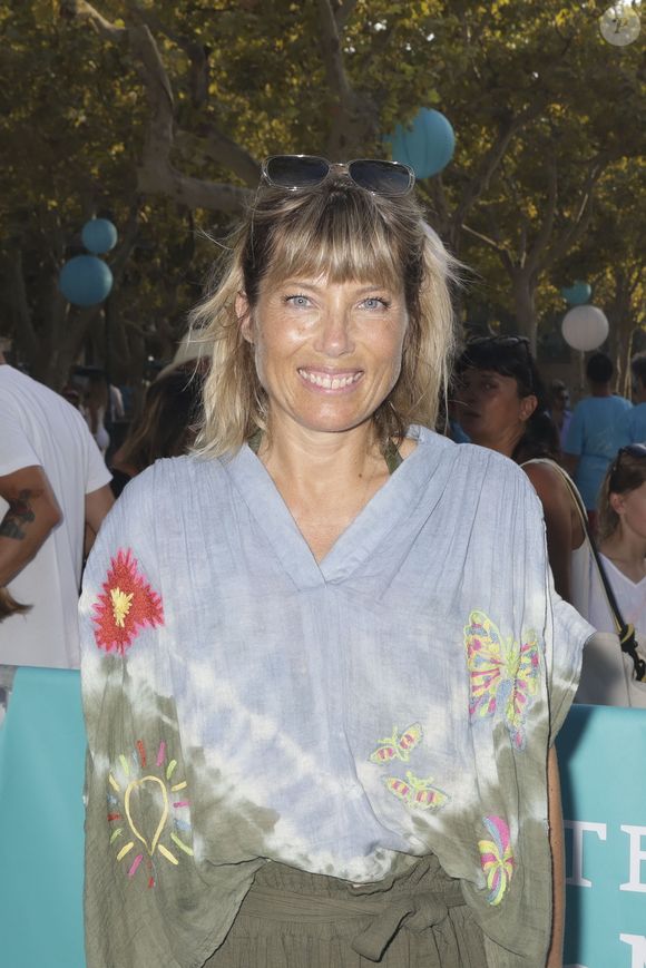 Il semblerait que cette dernière soit adepte d'une activité…

Mélanie Page - People à la Pétanque Turquoise sur la Place des Lices à Saint-Tropez, au profit de l'association "Soleil d'Enfance". Le 11 août 2024
© Jack Tribeca / Bestimage