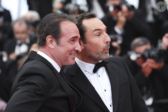 Un compte rendu de ces échanges a été dévoilé mardi 18 mars 2025, comme le rapporte l'AFP.  

Jean Dujardin, Gilles Lellouche à la première du film "La belle époque" lors du 72ème Festival International du Film de Cannes, France, le 20 mai 2019.
Panoramic / Bestimage