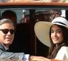 Le temps d'un week-end, ils ont convié leurs proches à des célébrations dans les plus beaux palais, avec arrivée en bateau-taxi et gondole... 

George Clooney et Amal Alamuddin arrivent à la mairie de Venise, le Palazzo Ca' Farsetti, le 29 septembre 2014 à Venise, en Italie. Photo : Xposure/Abaca