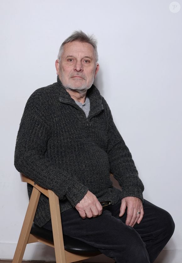 Exclusif - Close-up avec Bruno Moynot en backstage de la projection du film "Le Père Noël est une ordure" au cinéma Mac Mahon à Paris, à l'occasion de la sortie du livre "Le Splendid par Le Splendid". Paris, le 15 décembre 2024.
© Denis Guignebourg/Bestimage