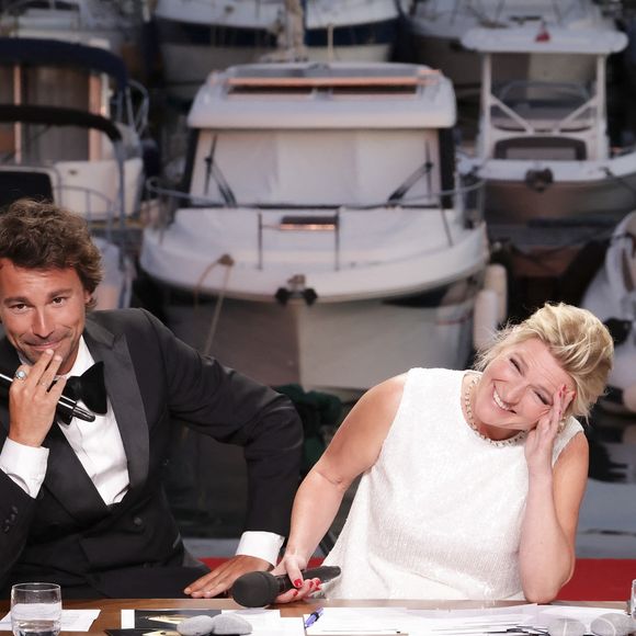 Exclusif -  Bertrand Chameroy, Anne-Elisabeth Lemoine, sur le plateau de l'émission "C à vous" lors du 78ème Festival International du Film de Cannes, France, le 23 mai 2025. © Jack Tribeca/Bestimage