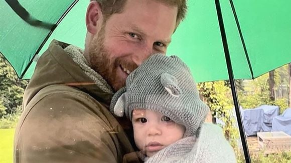 Archie de Sussex : Pour ses six ans, Meghan Markle révèle de nouvelles photos, il est le sosie de son père Harry