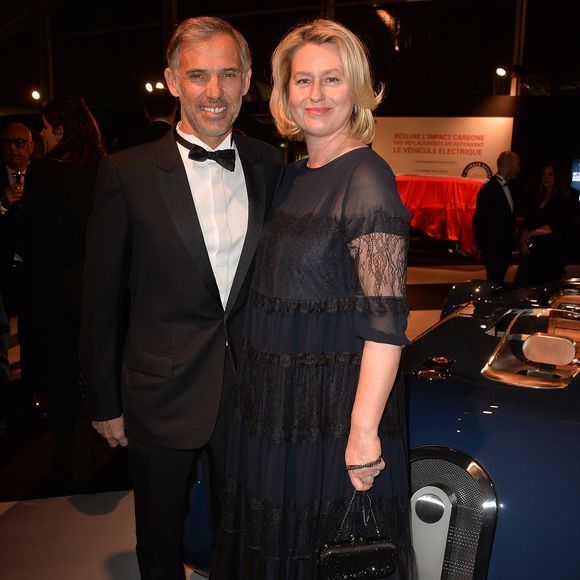 Si elle tente désormais d'aller de l'avant, la cheffe cuisinière a la chance de pouvoir compter sur le soutien de ses trois fils. 

Paul Belmondo et sa femme Luana Belmondo - 35ème cérémonie de remise des grands prix du Festival Automobile International à l'hôtel National des Invalides à Paris, le 28 janvier 2020. © Veeren/Bestimage