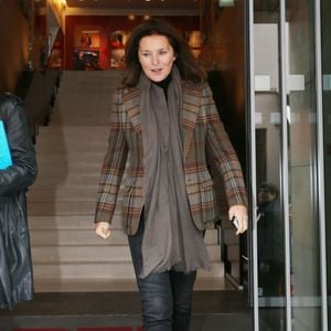 Exclusif - Cecilia Attias est allee faire la promotion de son livre, "Une envie de verite", dans les studios RTL a Paris. Le 15 octobre 2013 Denis Guignebourg / Bestimage