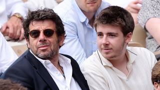 "C’est la tête de la famille" : Oscar, le fils de Patrick Bruel et Amanda Sthers, travaille dans un domaine pointu et fait la fierté de son papa