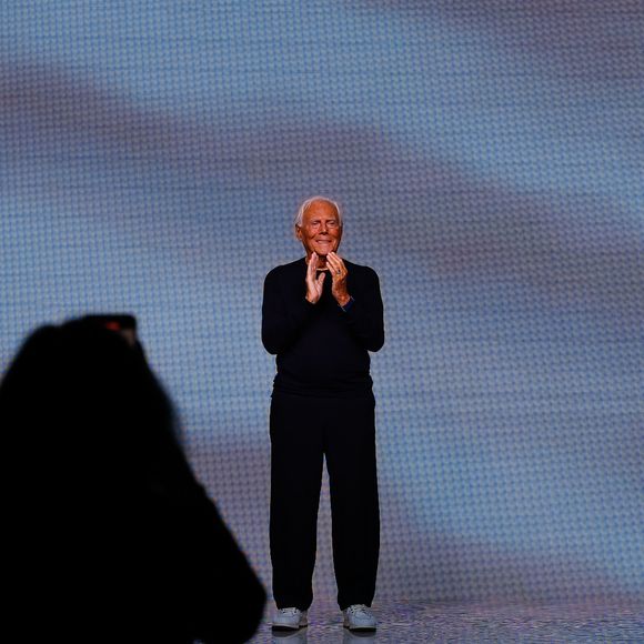 Le styliste Giorgio Armani - Défilé de mode printemps-été 2024 "Giorgio Armani" lors de la fashion week de Milan. Le 24 septembre 2023 © Agence / Bestimage