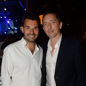 Exclusif - Antoine Chevanne (propriétaire du Byblos) et Gad Elmaleh - People à la soirée "Summer Party" au club Le Byblos à Saint-Tropez. Le 16 juillet 2015