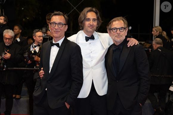 Alexandre de La Patellière, Dimitri Rassam, Matthieu Delaporte - Descente des marches du film « Le comte de Monte-Cristo » lors du 77ème Festival International du Film de Cannes, au Palais des Festivals à Cannes. Le 22 mai 2024
© Olivier Borde / Bestimage