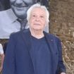 Michel Sardou réuni avec son fils Romain, sa belle-fille enceinte et son petit-fils Marius : les photos de ces retrouvailles familiales à Bormes-les-Mimosas