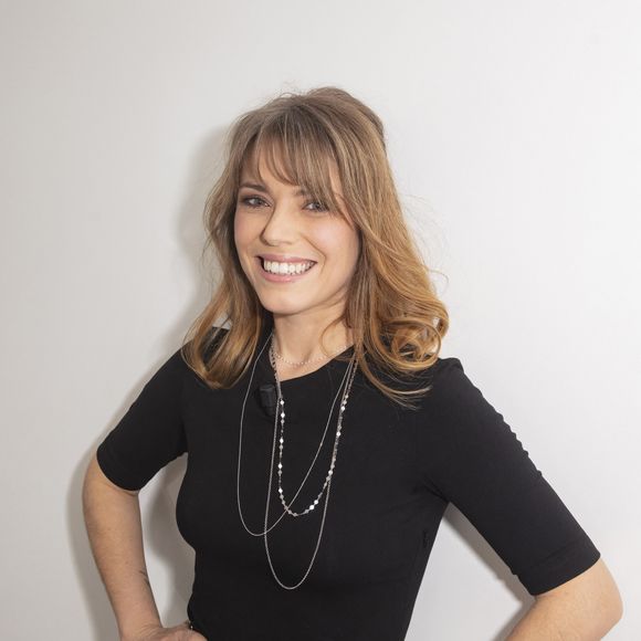 Emma Daumas ayant, elle, atteint les demi-finales

Exclusif - Emma Daumas - Rendez-Vous backstage pendant l'émission "On Est En Direct" 
(OEED), présentée par L. Ruquier et diffusée en direct le 13 Février 2021 sur France 2 - Paris le 13/02/2021 - © Jack Tribeca / Bestimage