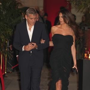 George Clooney et Amal Clooney assistent à la soirée d’ouverture de l’OMEGA House, organisée dans le cadre des Jeux olympiques d’hiver de Milan-Cortina 2026, le 7 février 2026 à Milan, en Italie. © Lucia Sabatelli/Bestimage