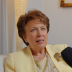 EXCLU “Si vous n’étiez pas sa fille…” : Roselyne Bachelot libérée d’un complexe grâce à un ami de son père qui n’y est pas allé par quatre chemins