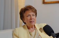 Roselyne Bachelot a failli céder aux sirènes de la chirurgie esthétique comme elle l'avoue dans "La Parole", format exclusif de Webedia.