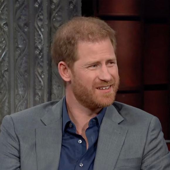 Le prince Harry donne une interview sur le plateau de Stephen Colbert à propos de la vie après la mort. Photo par JLPPA / Bestimage