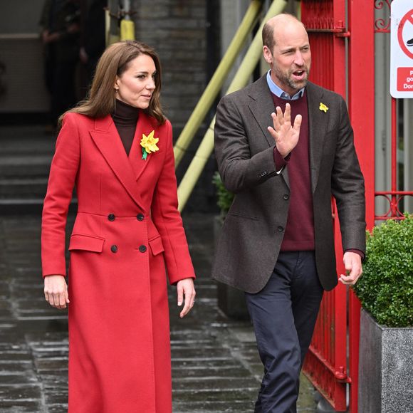 Le prince William, prince de Galles, et Catherine (Kate) Middleton, princesse de Galles, visitent le marché de Pontypridd, le 26 février 2025. 
Zuma Press/Bestimage